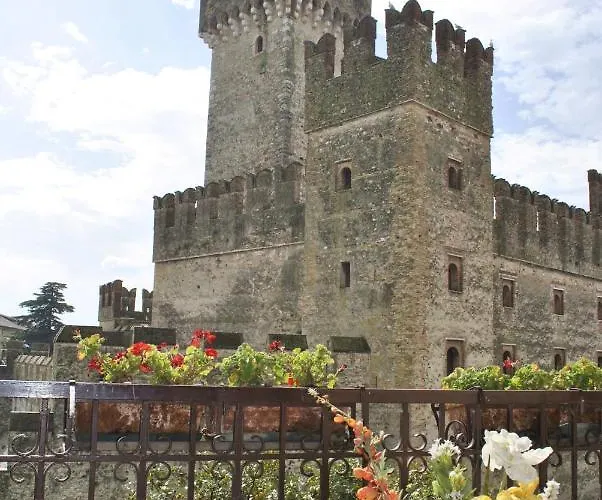 Grifone Отель 2*