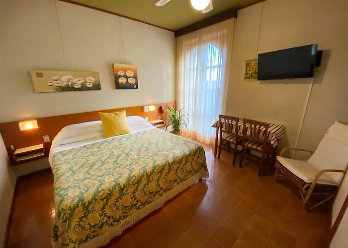 Grifone Отель Сирмионе