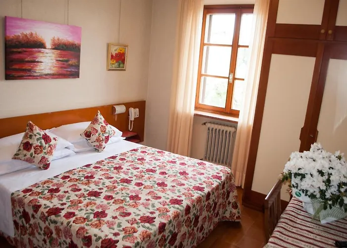 Grifone Отель Сирмионе